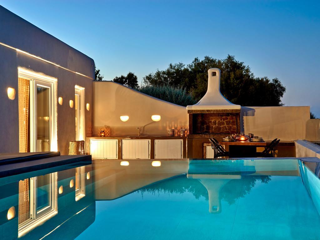 Incognito Beach Villa Santorini Kamári Exteriör bild
