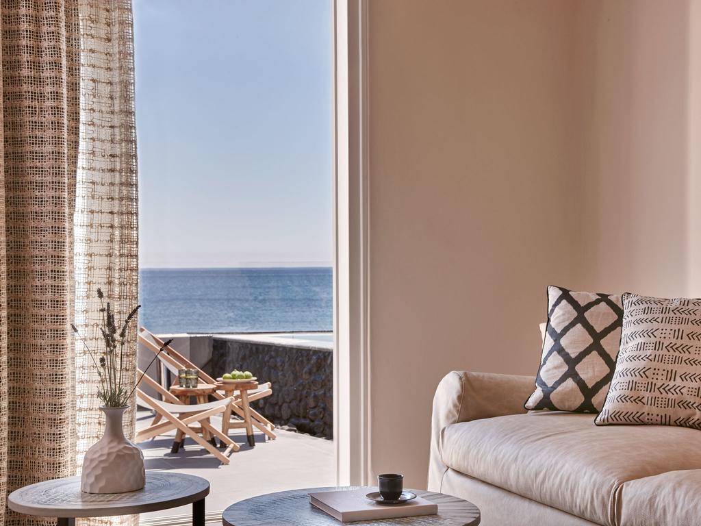 Incognito Beach Villa Santorini Kamári Exteriör bild